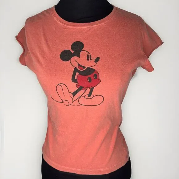 Walt Disney Classic Collection Mickey Mouse T Shirt Womens Size Small Pink USA - Picture 3 of 9